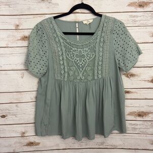 Entro Green Lace Crochet Boho Short Sleeve Blouse